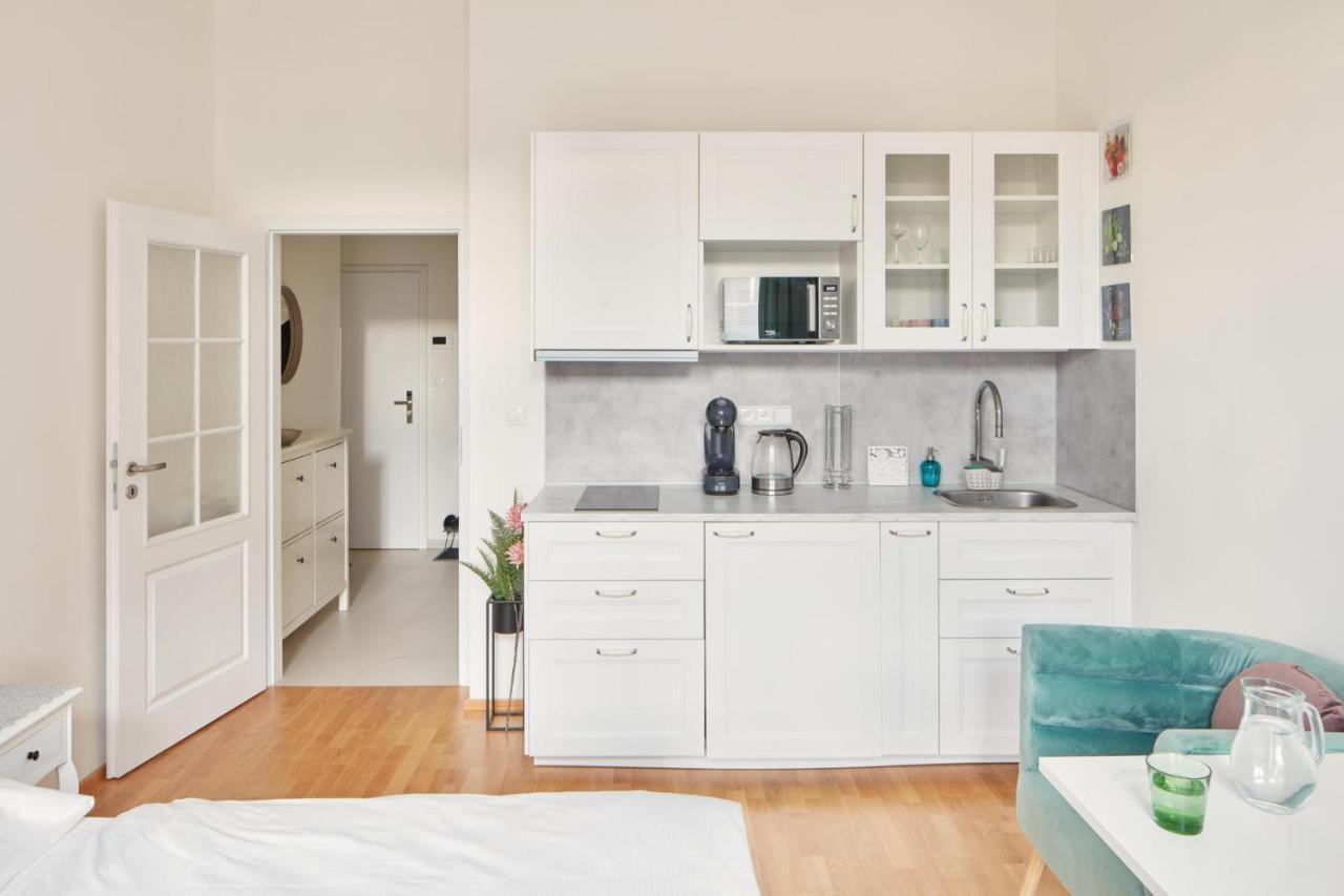 Prague Days - Homey Studio - New Town Экстерьер фото
